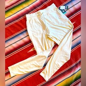 MTA Sport Stylish Cream Joggers w pockets